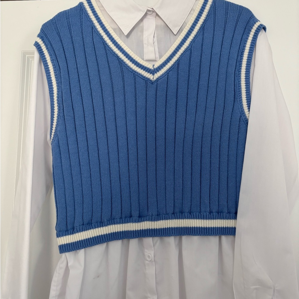 Blue Ribbed V-Neck Sleeveless Sweater Vest - Picture 4 of 7